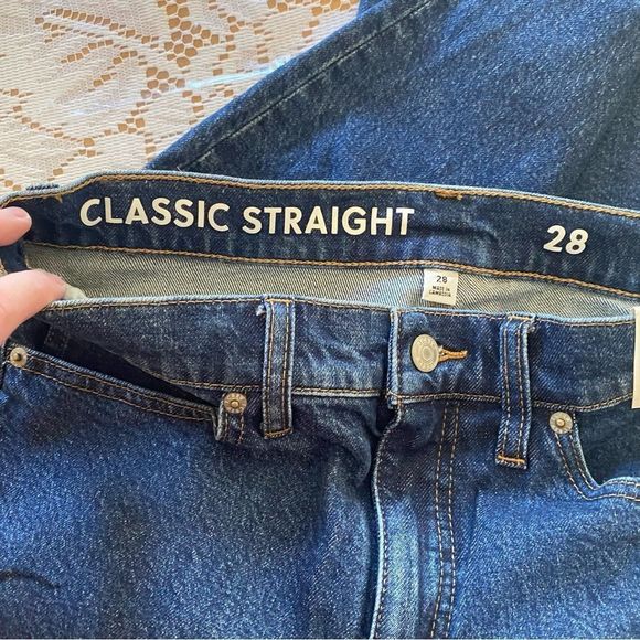 J. Crew • High Rise 90’s Classic Straight Jean in Cooper Square Wash - Picture 15 of 15